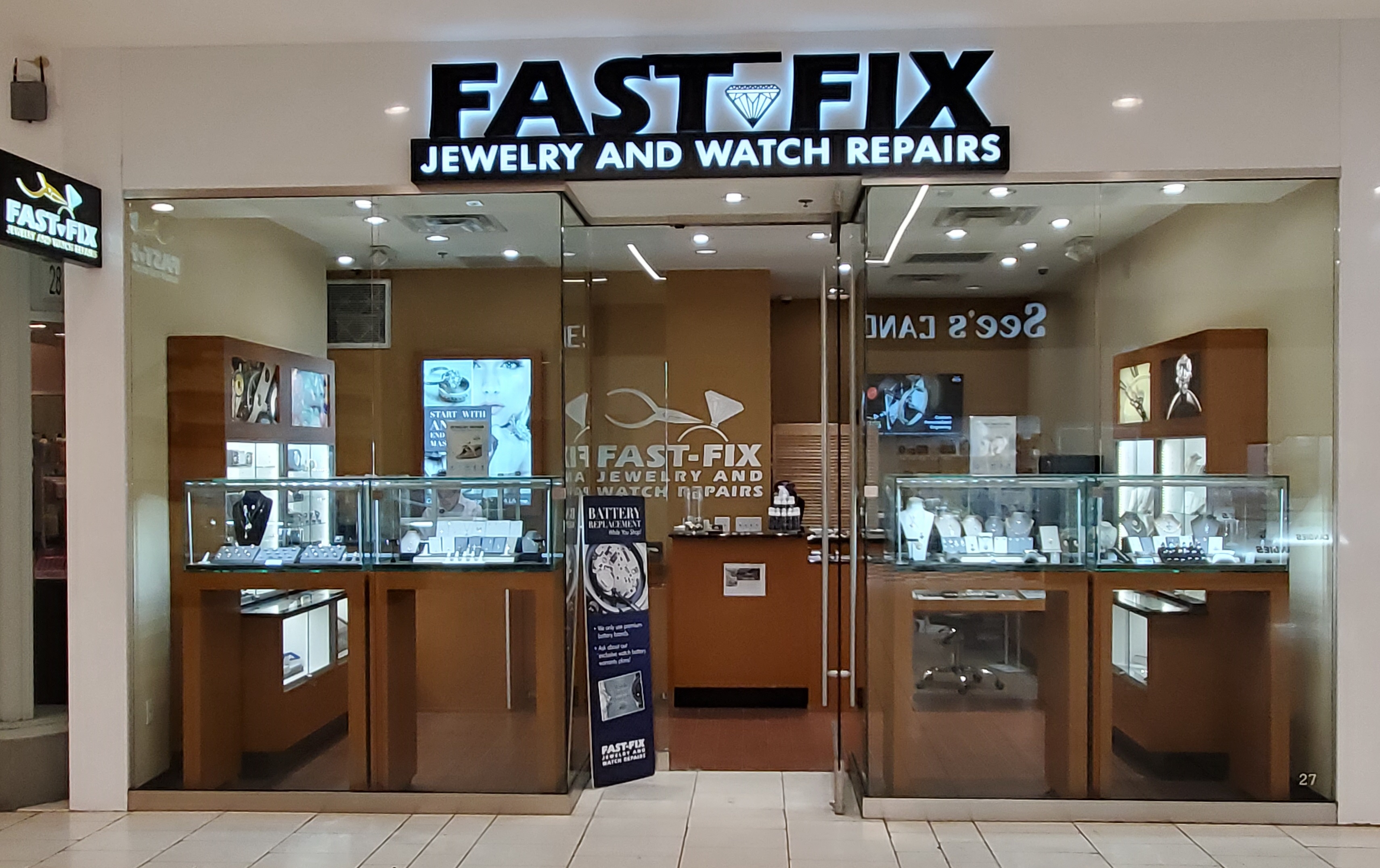 westfield square stores jewelry fix